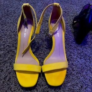 Gianni Bini - Yellow heels